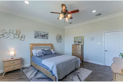 300 Magan Lane, Jarrell, TX 76537 - Photo 15