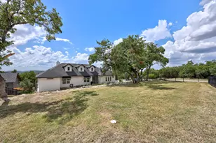 9008 Hobby Ln, Jonestown, TX 78645 - Photo 3