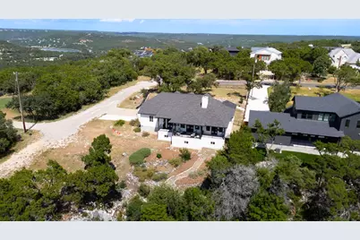 9008 Hobby Lane, Jonestown, TX 78645 - Photo 37