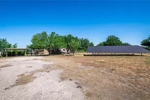 10512 Hibbs Ln, Manor, TX 78653 - Photo 35