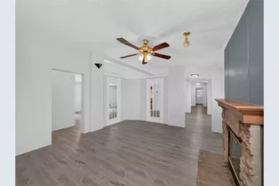 10512 Hibbs Lane, Manor, TX 78653 - Photo 9