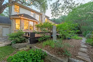 2013 Rue de Saint Tropez, Austin, TX 78746 - Photo 31