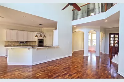 2013 Rue De St Tropez, Austin, TX 78746 - Photo 35
