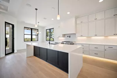 10105 Cressida Bend, Austin, TX 78730 - Photo 9