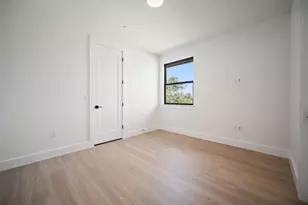 10105 Cressida Bnd, Austin, TX 78730 - Photo 25