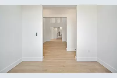 10105 Cressida Bend, Austin, TX 78730 - Photo 7