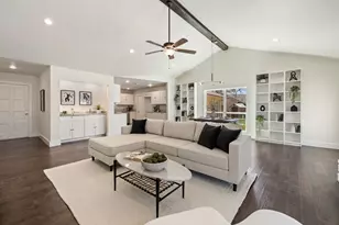 60 Augusta Dr, Wimberley, TX 78676 - Photo 5