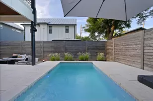 2104 E 2nd St, Austin, TX 78702 - Photo 31