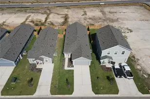 308 Cowpoke Dr, Jarrell, TX 76537 - Photo 33