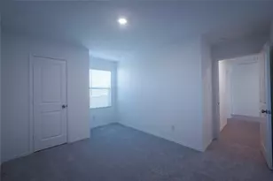 308 Cowpoke Dr, Jarrell, TX 76537 - Photo 19