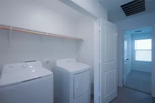 308 Cowpoke Dr, Jarrell, TX 76537 - Photo 31