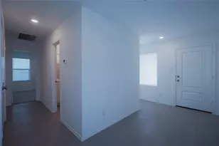 308 Cowpoke Dr, Jarrell, TX 76537 - Photo 23