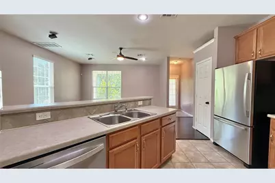 1900 Scofield Ridge Parkway #5403, Austin, TX 78727 - Photo 7