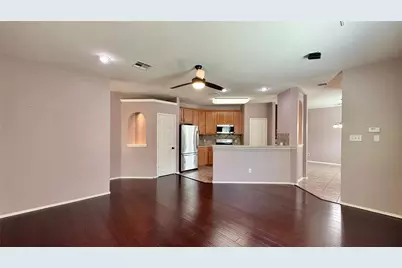 1900 Scofield Ridge Parkway #5403, Austin, TX 78727 - Photo 5