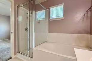 1900 Scofield Ridge Pkwy, Austin, TX 78727 - Photo 15