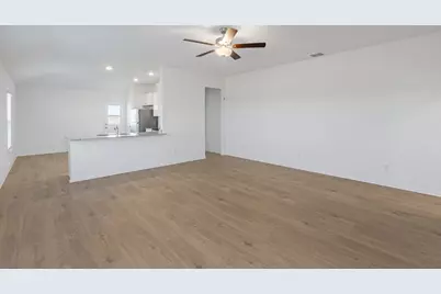 129 Paria Court, Jarrell, TX 76537 - Photo 3