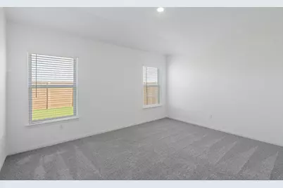 129 Paria Court, Jarrell, TX 76537 - Photo 5