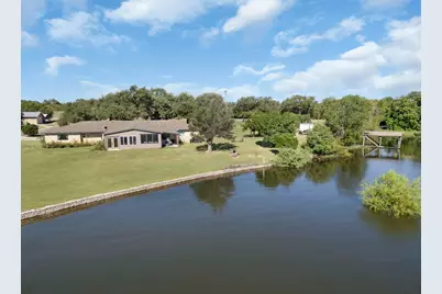 208 Iris Lane Lane, Buchanan Dam, TX 78609 - Photo 1
