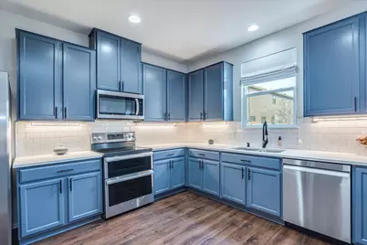 9016 Bird Brook Lane, Austin, TX 78747 - Photo 9