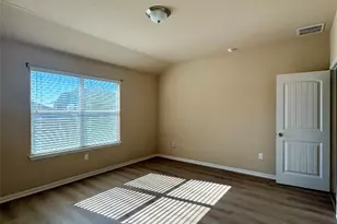 2011 Langdale Ln, Austin, TX 78754 - Photo 15