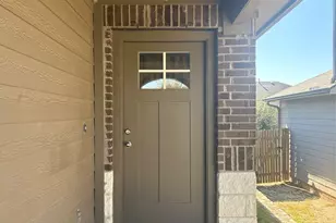 2011 Langdale Ln, Austin, TX 78754 - Photo 3