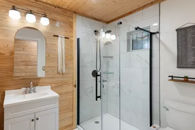 2646 Fm 1704, Elgin, TX 78621 - Photo 21