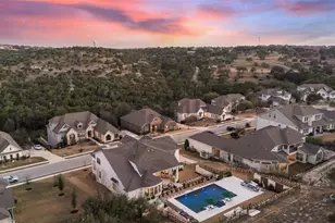 302 Lodestone Ln, Austin, TX 78738 - Photo 3