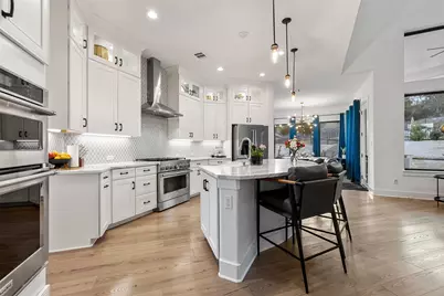 302 Lodestone Lane, Austin, TX 78738 - Photo 7