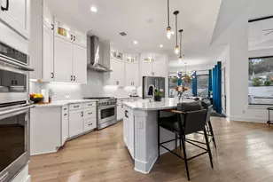 302 Lodestone Ln, Austin, TX 78738 - Photo 7