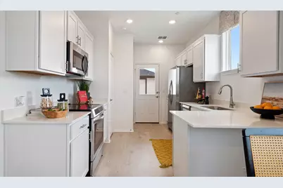 2507 Violet Theo Lane, Round Rock, TX 78665 - Photo 11