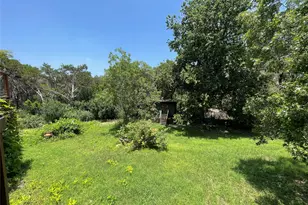 20812 Buena Vista, Lago Vista, TX 78645 - Photo 29