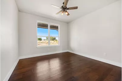 5777 County Road 236 Road, Liberty Hill, TX 78642 - Photo 17