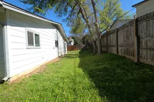 2403 La Casa Dr, Austin, TX 78704 - Photo 17