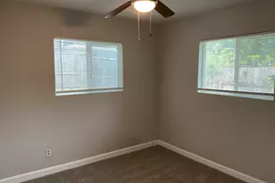 2403 La Casa Dr, Austin, TX 78704 - Photo 15