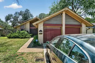 5227 Meadow Creek Dr, Austin, TX 78745 - Photo 5