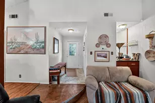 5227 Meadow Creek Dr, Austin, TX 78745 - Photo 9