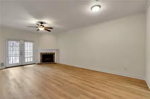 2100 San Gabriel St, Austin, TX 78705 - Photo 7