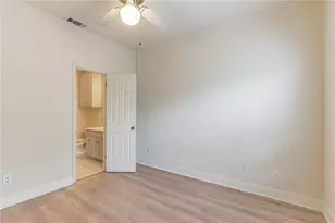 2100 San Gabriel St, Austin, TX 78705 - Photo 19