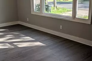 204 3rd St, San Marcos, TX 78666 - Photo 3