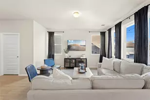 212 Catalina Dr, Kyle, TX 78640 - Photo 7