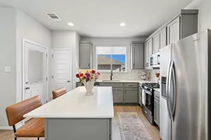 212 Catalina Dr, Kyle, TX 78640 - Photo 1