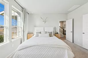 212 Catalina Dr, Kyle, TX 78640 - Photo 17