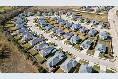 316 Insider Loop, Elgin, TX 78621 - Photo 35