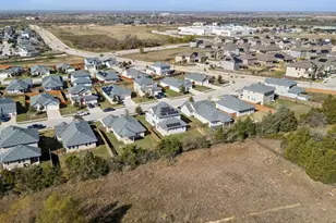 316 Insider Loop, Elgin, TX 78621 - Photo 37