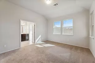 316 Insider Loop, Elgin, TX 78621 - Photo 13