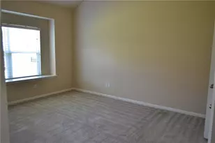 1810 Hidden Springs Path, Round Rock, TX 78665 - Photo 5