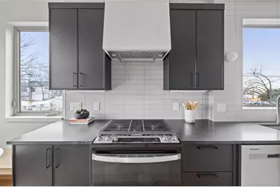 700 Denson Drive #2102, Austin, TX 78752 - Photo 3