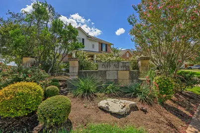 8901 Ovalla Drive, Austin, TX 78749 - Photo 5