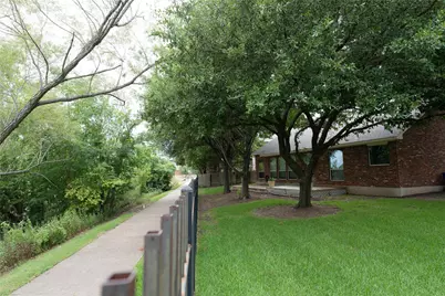 1106 Camden Cove, Cedar Park, TX 78613 - Photo 21