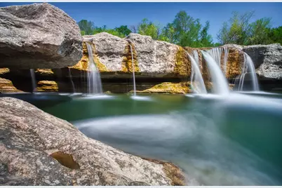 6521 Kauai Lane, Austin, TX 78744 - Photo 37